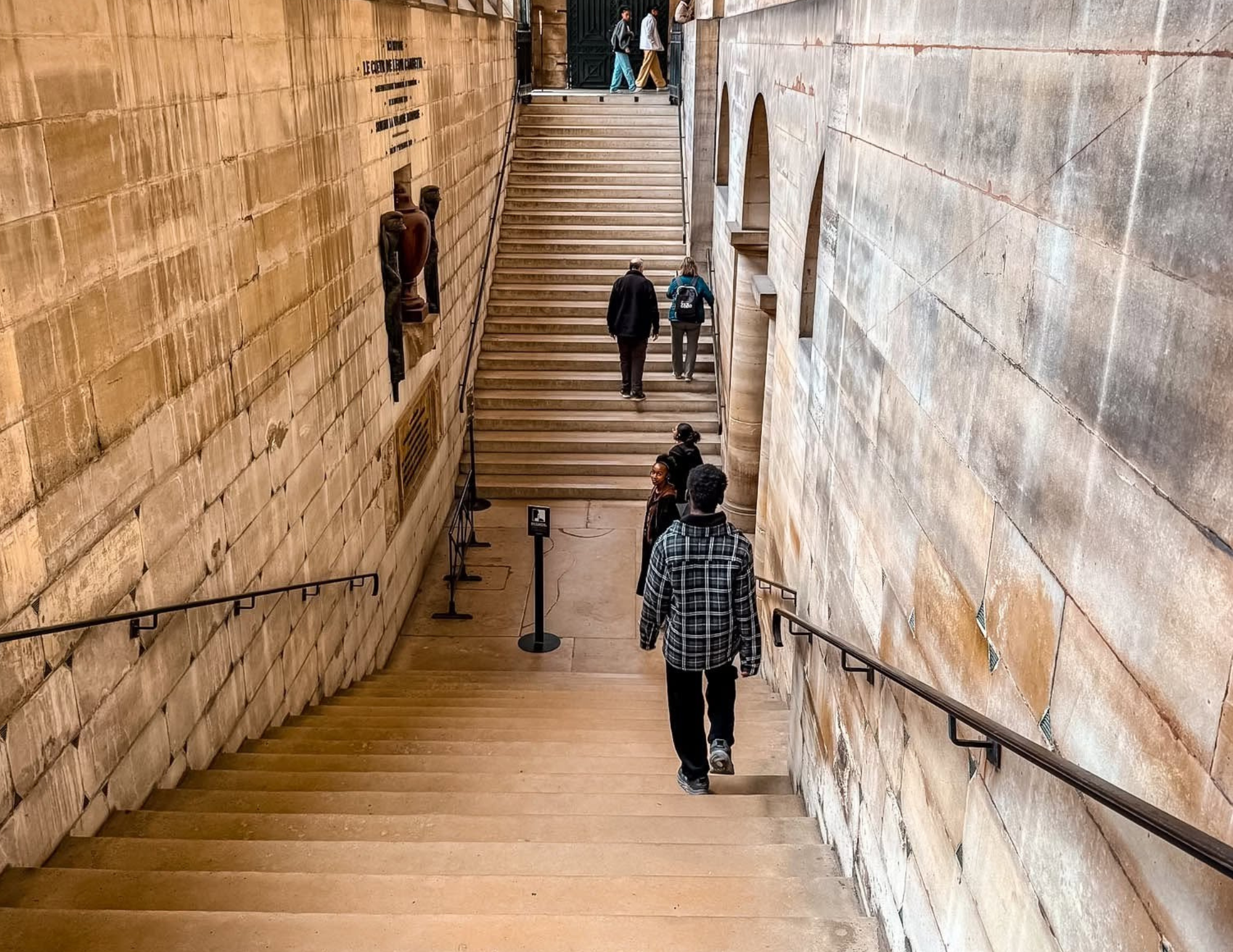 Panthéon Paris Guide (11).png